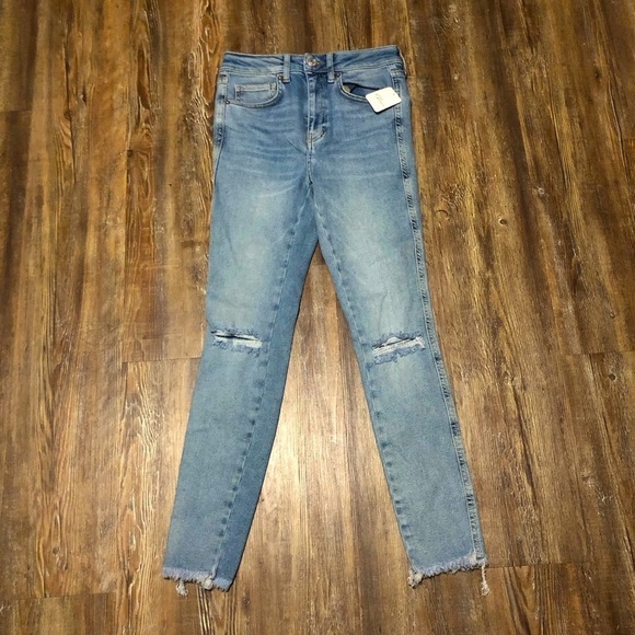 We The Free Jeans Women's 27 Raw High Rise Skinny Stretch Denim NWT - Picture 1 of 8
